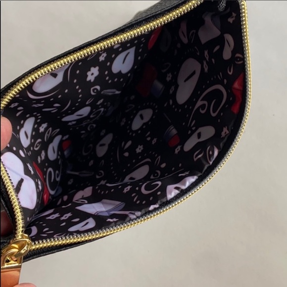 BREAKUPS TO MAKEUPS Vegan Zip Top Cosmetic Bag - Picture 3 of 10